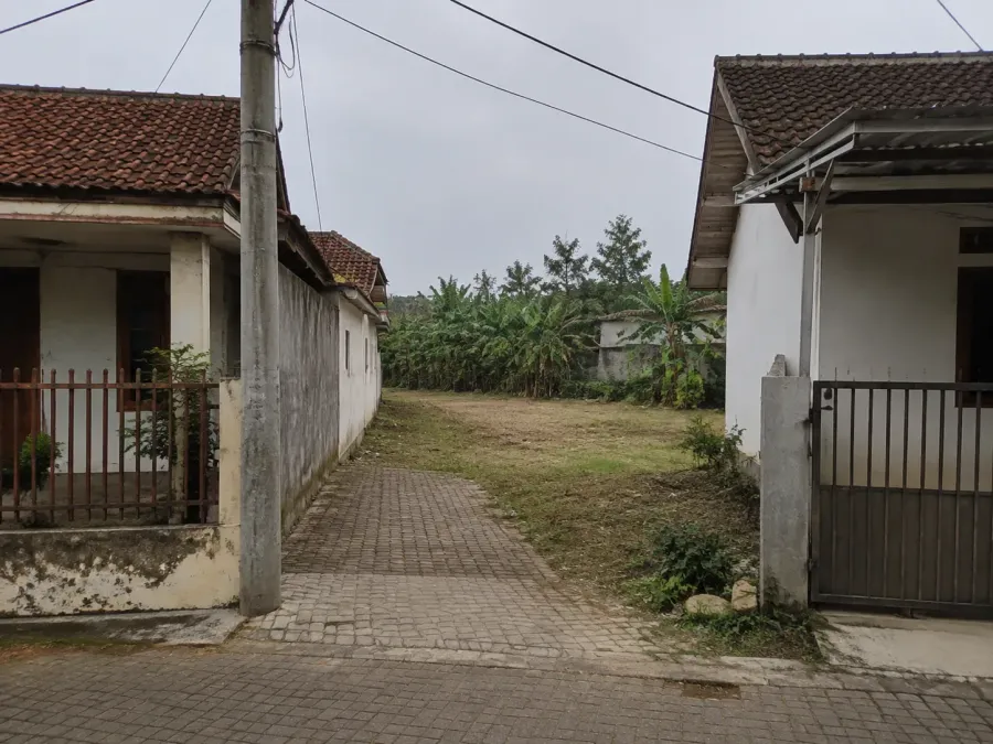 Batas bidang tanah di Pakisaji